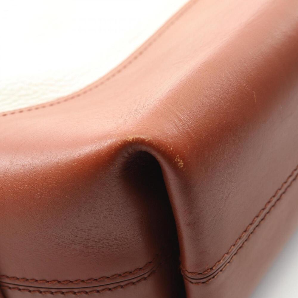 FENDI Brown Leather Shoulder Bag - Picture 7 of 11